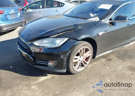 2014 Tesla Model S P85 из США, поврежденный, VIN 5YJSA1H19EFP40504